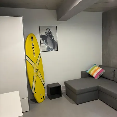 Surfhouse Oliwa 公寓 *