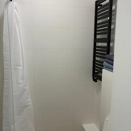 Surfhouse Oliwa * 格但斯克