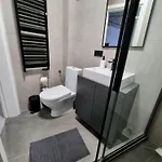 Surfhouse Oliwa Апартаменты Гданьск